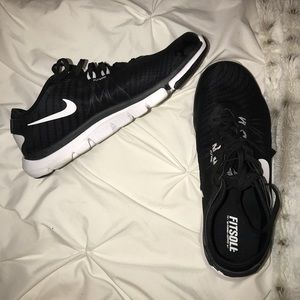 NIKE Flex Supreme TR 4 women’s training shoes